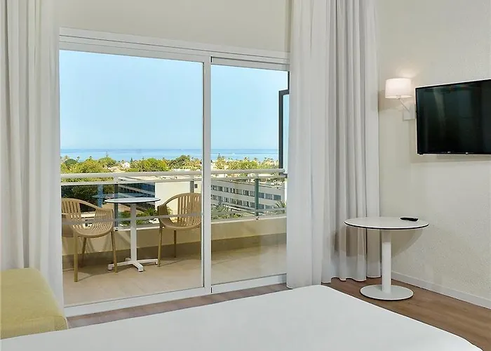 سول ماربيلا إستيبونا أتالايا بارك إِستيبونا